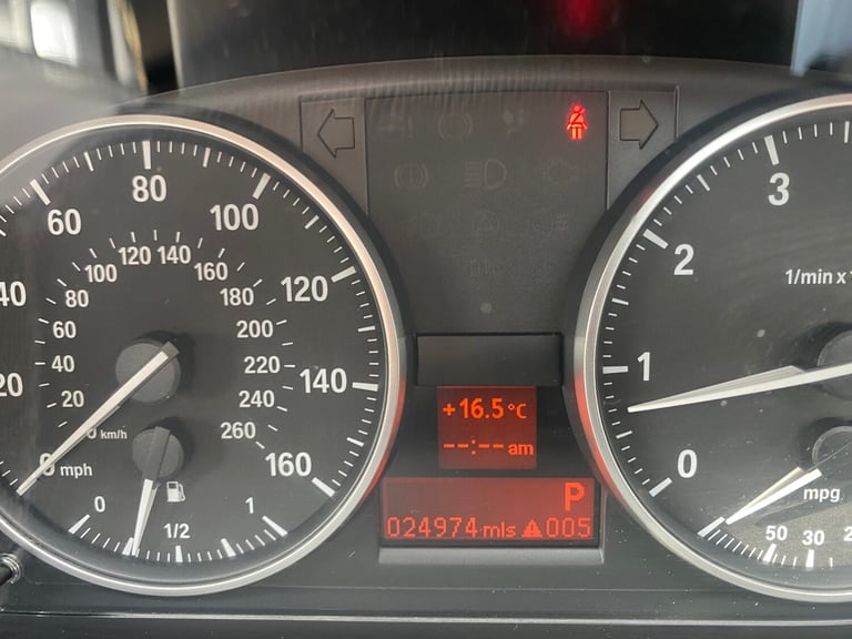 2009 BMW 3 Series 318i SE 4dr Step Auto SALOON Petrol Automatic