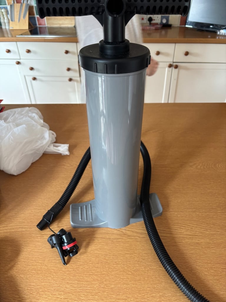 Air bed foot pump