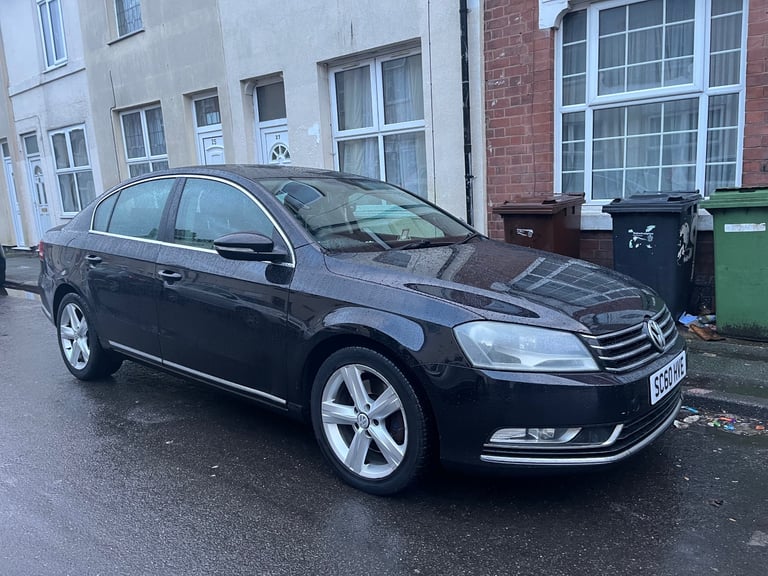 Volkswagen, PASSAT, Saloon, 2011, Manual, 1968 (cc), 4 doors