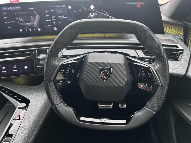 2025 Peugeot 5008 1.2 Hybrid Gt Suv 5dr Petrol Hybrid E Dsc6 Euro 6 (s/s) (136 Ps) HATCHBACK Petr...