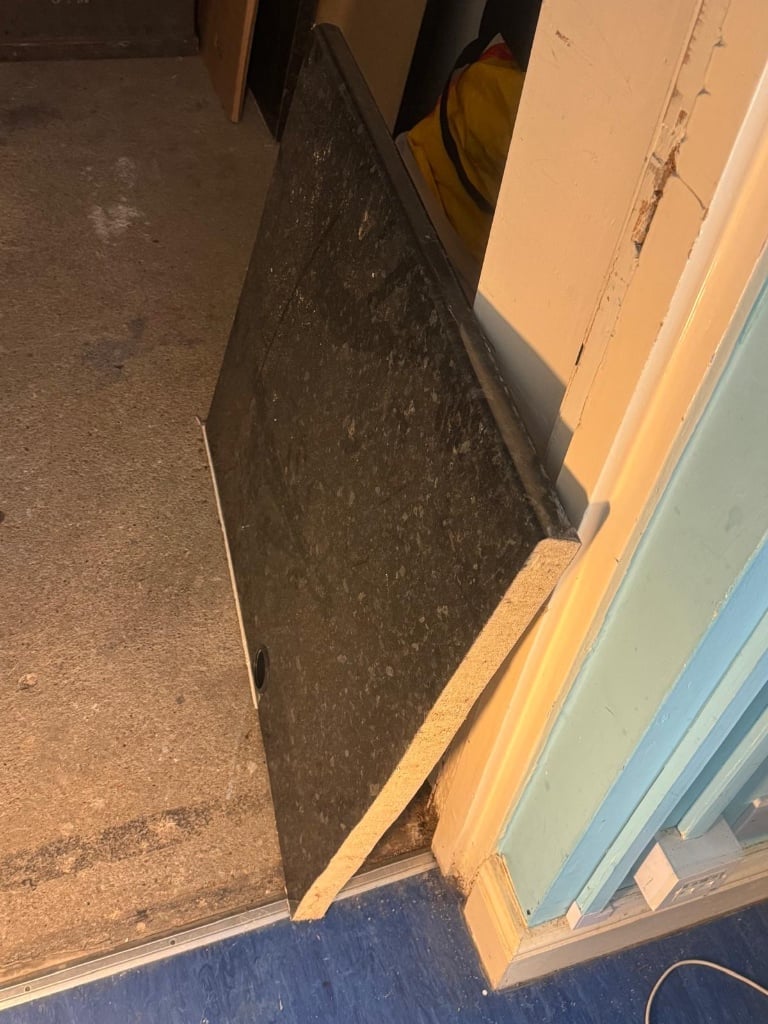 Kitchen counter new not used 3 pieces