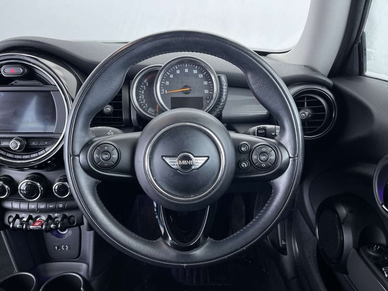 2015 MINI Hatch 1.2 One 3dr Hatchback Petrol Manual