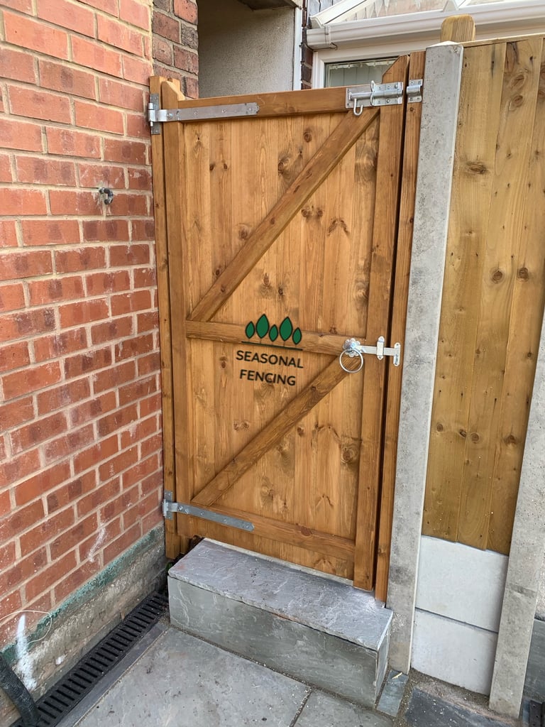 Wooden garden gate side gate t&g redwood timber in Horwich