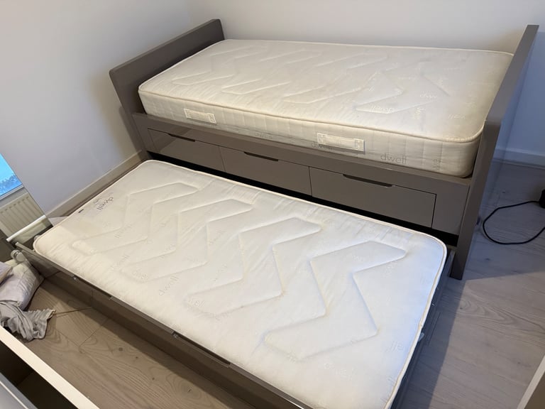 FREE DELIVERY DWELL GREY GLOSS TRUNDLE BED WITH 2 MATTRESSES GOOD CONDITION