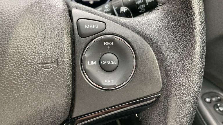 2018 Honda HR-V 1.5 i-VTEC SE CVT 5dr HATCHBACK PETROL Automatic