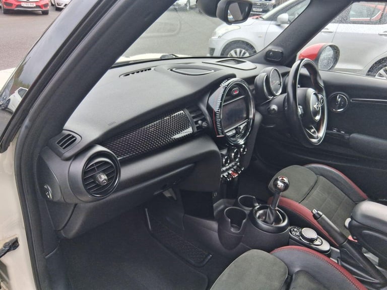  MINI Cooper 2.0 John Cooper Works Convertible 2dr Petrol Manual Euro 6 (s/s) (231 ps) Petrol Manual