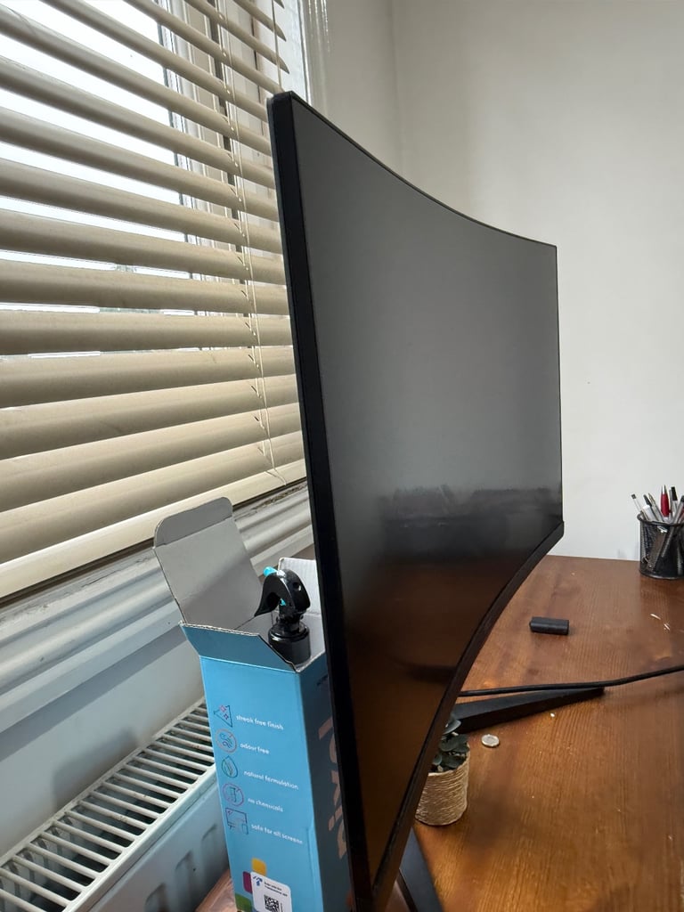 27inch AOC gaming monitor curved 120hz 