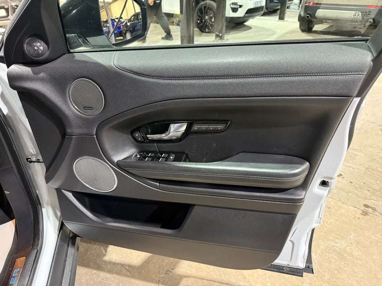 2017 Land Rover Range Rover Evoque 2.0 TD4 HSE Dynamic SUV 5dr Diesel Auto 4WD