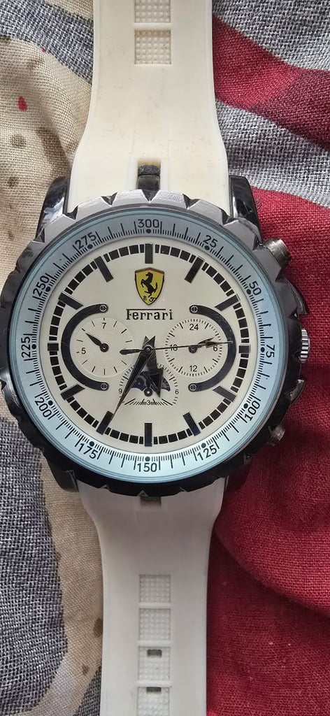 image for 1 FERRARI WATCH & 2 SKETCH WATCHES