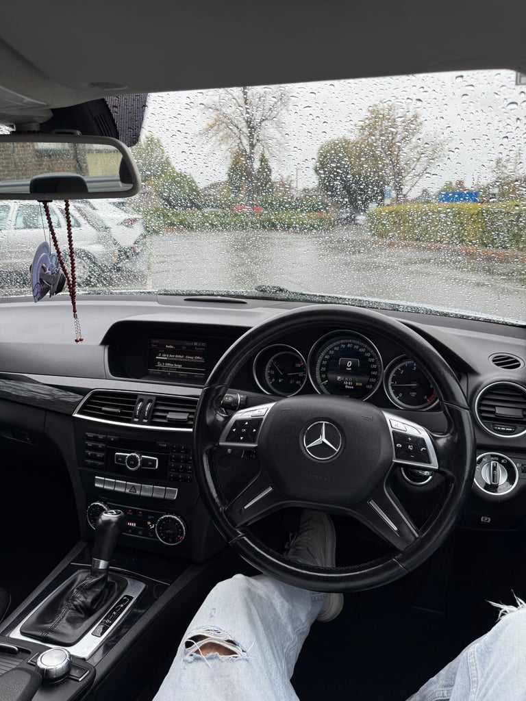 Mercedes-Benz, C CLASS, Saloon, 2014, automatic 7G 2.200 (cc), 4 doors-Fresh mot !