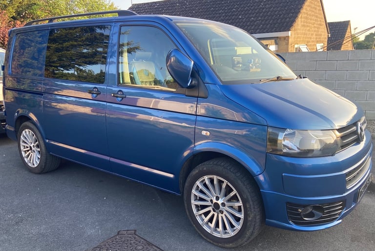 Volkswagen, TRANSPORTER, Window Van, 2010, Semi-Auto, 1968 (cc)
