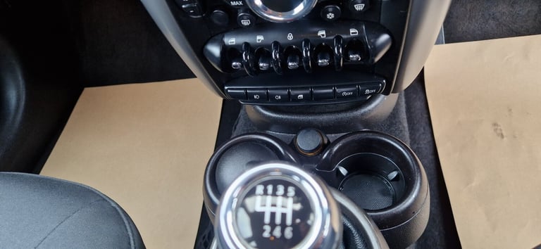 2012 MINI Countryman 1.6 One 5dr HATCHBACK Petrol Manual