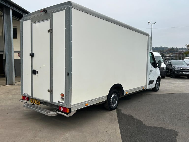 VAUXHALL MOVANO 2.3 CDTi 3500 Lo Loader Box Luton Van Air Con White Manual Diese