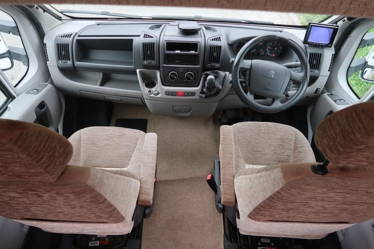 2007 AUTOCRUISE STARBURST 