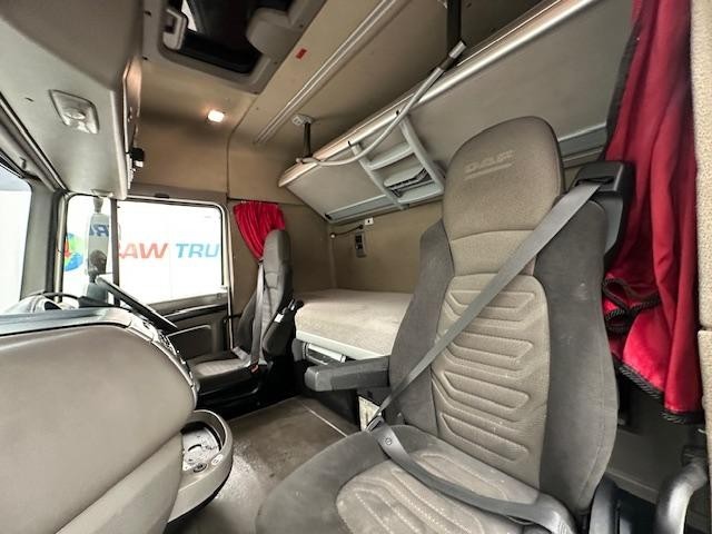 DAF XF105 460 4x2 Space Cab Tractor Unit