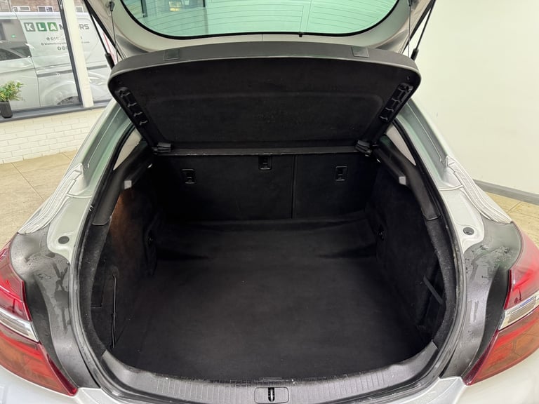 VAUXHALL INSIGNIA 1.6 CDTi SRi Nav Silver Manual Diesel 2016