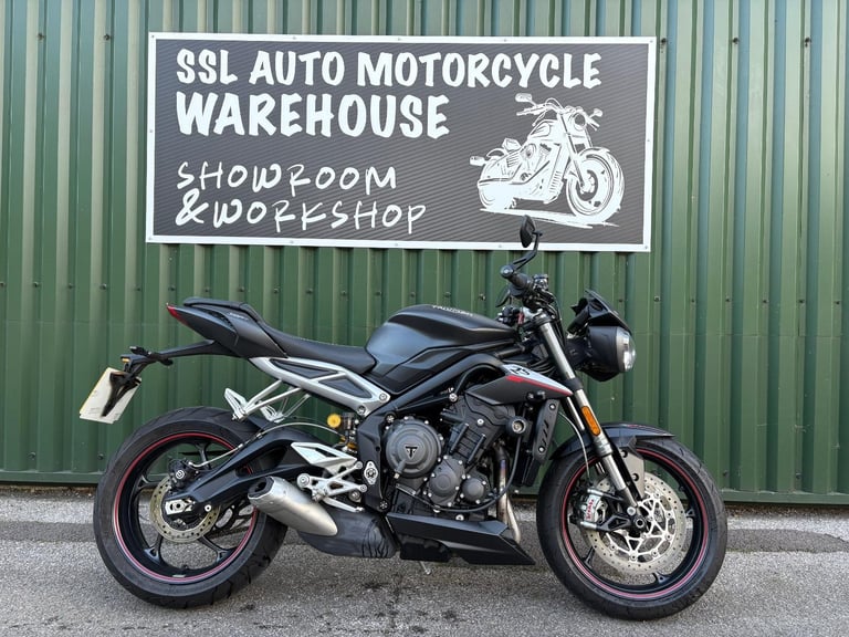 Triumph Street Triple 765 RS 2019 Grey 4200 miles 3 Owners Lovely Example 