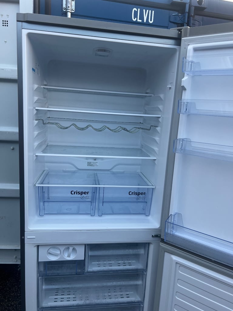 BEKO LARGE FRIDGE FREEZER FOR SALE