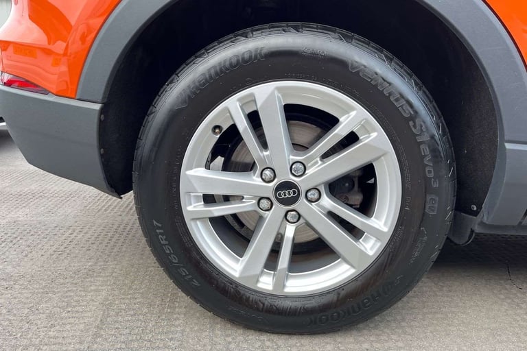 2022 Audi Q3 35 TFSI Technik 5dr ESTATE PETROL Manual