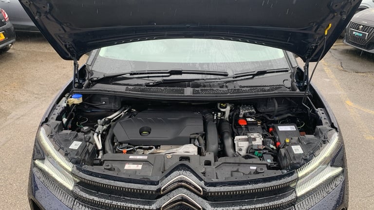 2023 Citroen C5 Aircross 1.6 14.2kWh Shine SUV 5dr Petrol Plug-in Hybrid e-EAT8 Euro 6 (s/s) (225...