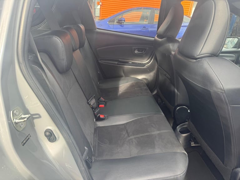 2019 Toyota Yaris 1.5 VVT-h GR SPORT E-CVT Euro 6 (s/s) 5dr HATCHBACK Petrol/Electric Hybrid Auto...
