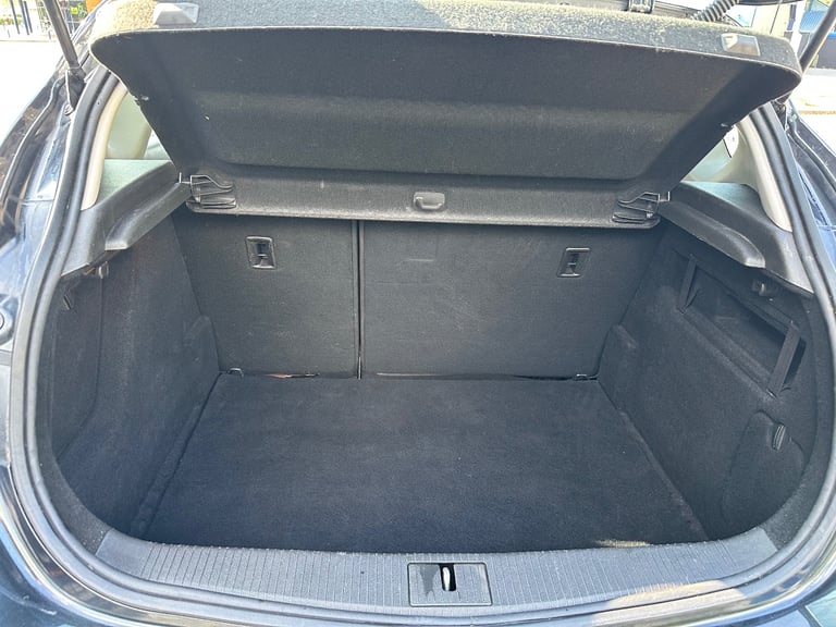 Vauxhall, ASTRA, Hatchback, 2014, Manual, 1398 (cc), 5 doors