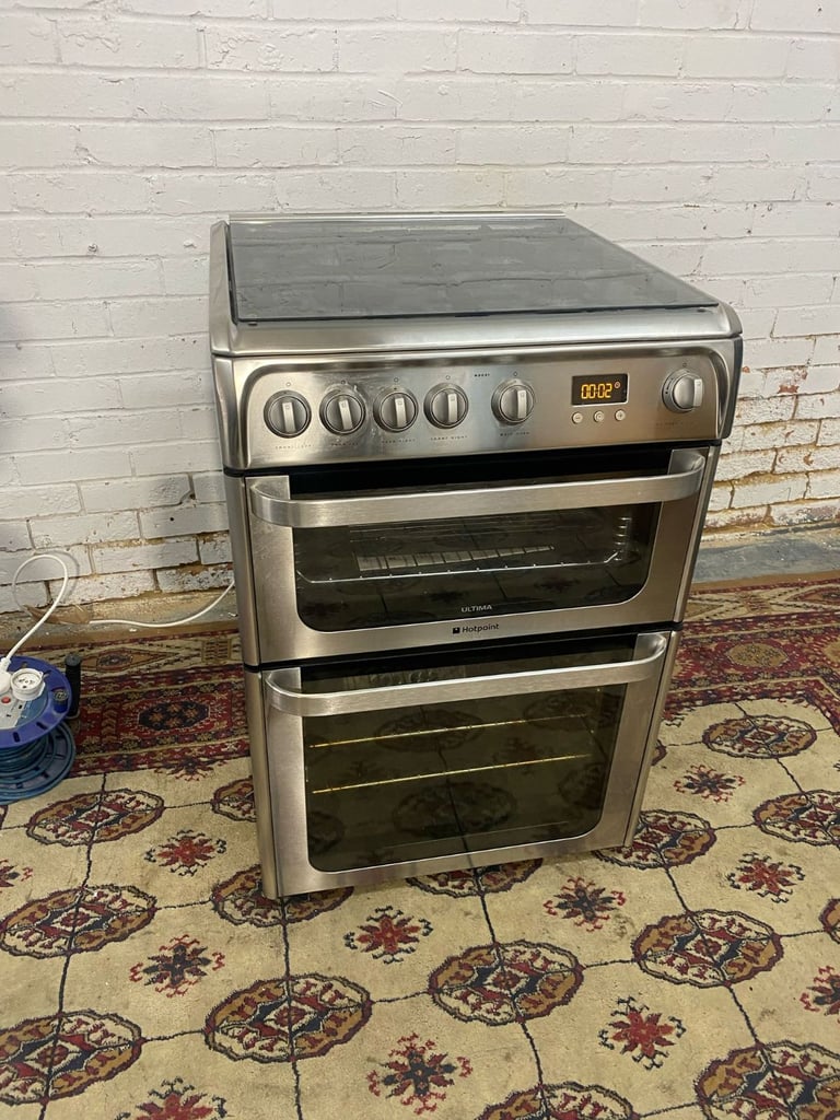HotPoint Stainless Steel 60 CM Gas Cooker W