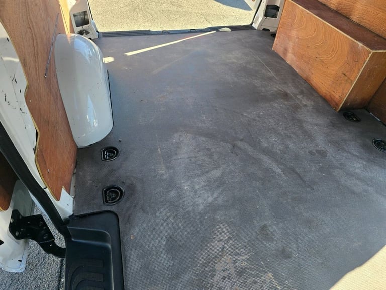 2021 Mercedes-Benz Vito 2.0 116 CDI Progressive XLWB Van, 79,239 miles, 1 owner, full service his...