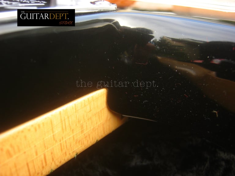 ♚ MINT ♚ 2001 FENDER American Standard STRATOCASTER USA ♚ SLIM C Neck ♚ 24 Yrs ! ♚ Professional