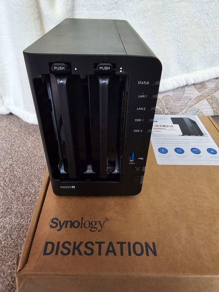Synology NAS DS220+ Diskstation NAS 16tb toshiba n300 hdds