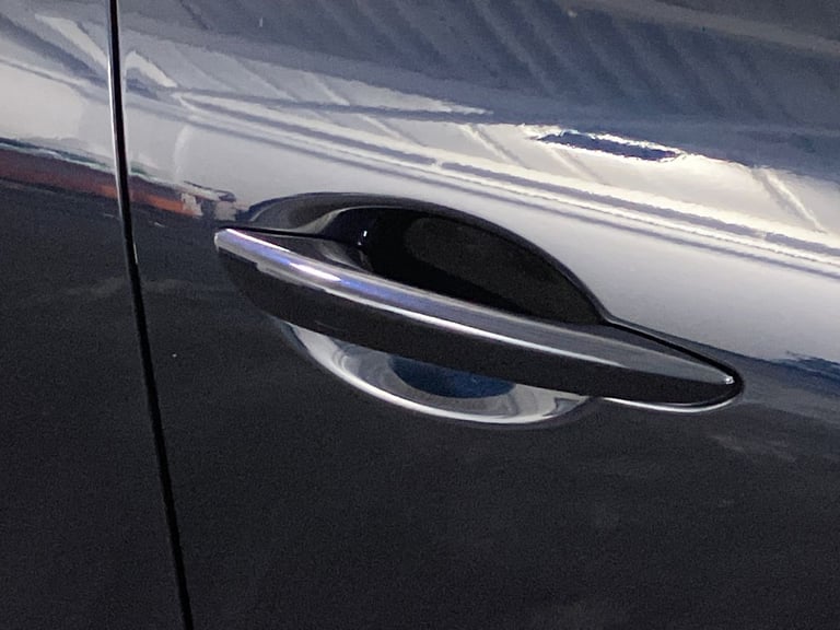 2025 Mazda Mazda3 2.5 e-Skyactiv G MHEV [140] Exclusive-Line 5dr Hatchback PETROL Manual