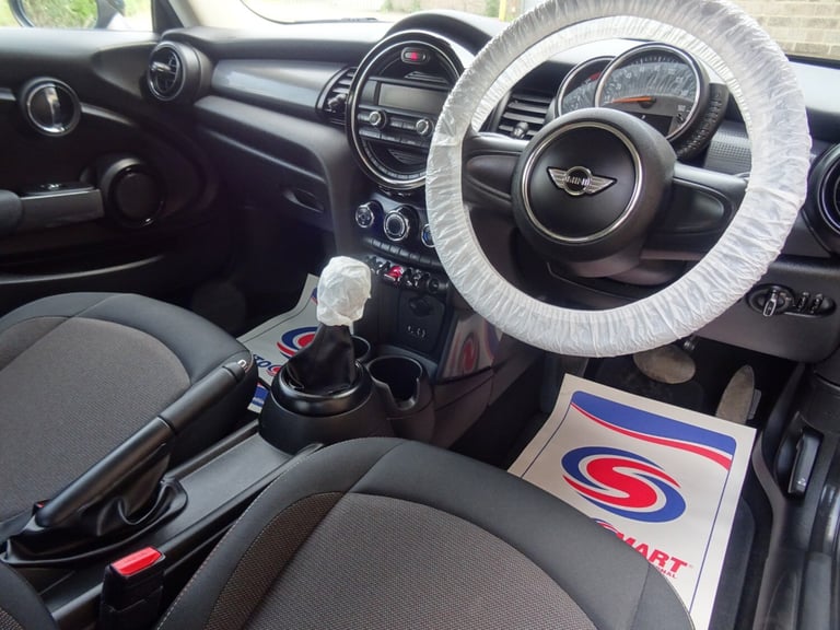 Mini Hatchback 1.5 Cooper 3dr Automatic *LOW MILEAGE*ONLY 16000 MILES FROM NEW*