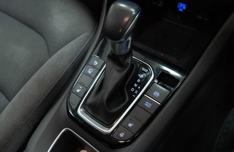 2022 72 HYUNDAI IONIQ 1.6 H-GDI PREMIUM HATCHBACK 5DR PETROL HYBRID DCT EURO 6 (