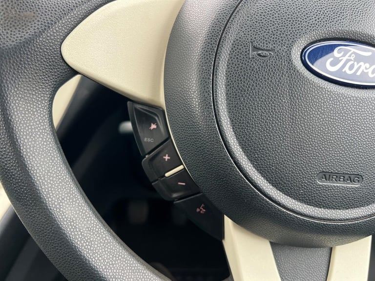 2014 Ford Ka 1.2 Studio Euro 5 (s/s) 3dr HATCHBACK Petrol Manual