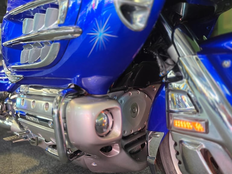 2005 HONDA GL1800 GOLDWING CSC CALIFORNIA SIDE CAR TRIKE 18,000 MILE'S 