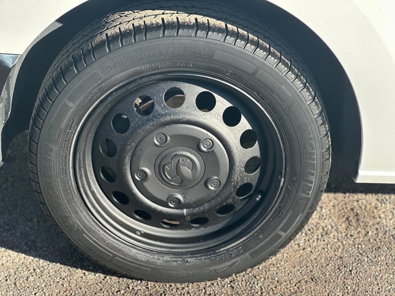 2021 Vauxhall Vivaro 1.5 Turbo D 2900 Edition L2 H1 Euro 6 (s/s) 5dr PANEL VAN Diesel Manual