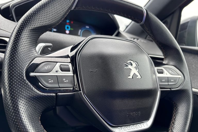 2020 Peugeot 3008 1.6 Hybrid4 300 GT Line 5dr e-EAT8 HATCHBACK PETROL/ELECTRIC Manual