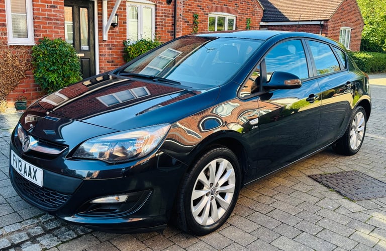 Vauxhall ASTRA J 2013 ,  1.4 PETROL 