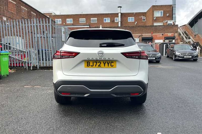 2022 Nissan Qashqai 1.3 DIG-T MH N-CONNECTA 5DR Hatchback Petrol Manual