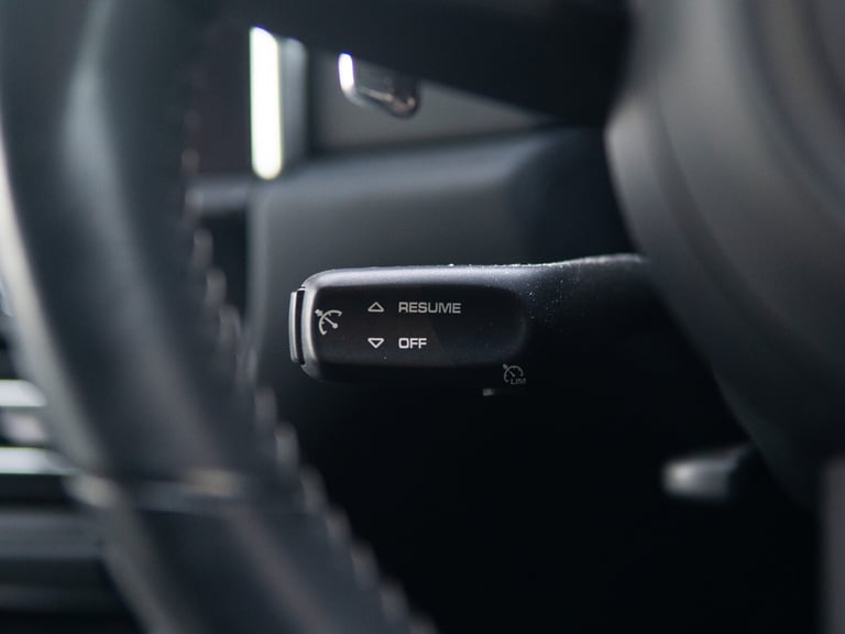 2022 Porsche Macan 2.0T T SUV 5dr Petrol PDK 4WD Euro 6 (s/s) (265 ps) Petrol