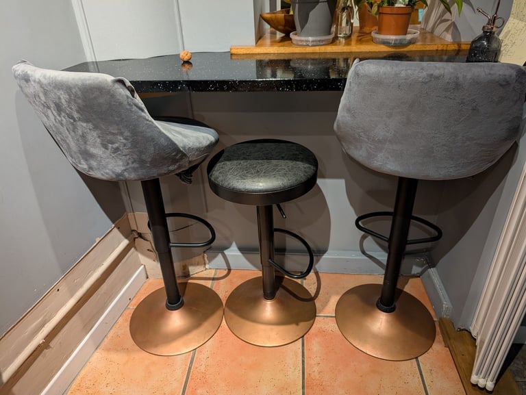 image for Bar stools height adjustable