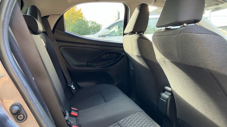 2023 Toyota Yaris 1.5 Hybrid Design 5dr CVT Hybrid Hatchback Hatchback Hybrid Automatic