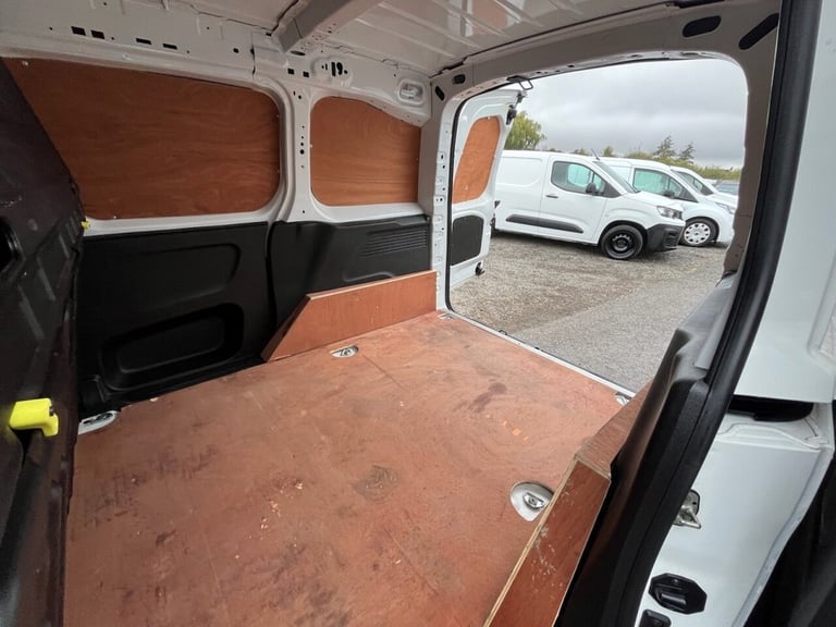 2021 71 PEUGEOT PARTNER 1.5 BLUEHDI 1000 PROFESSIONAL PREMIUM STANDARD PANEL VAN