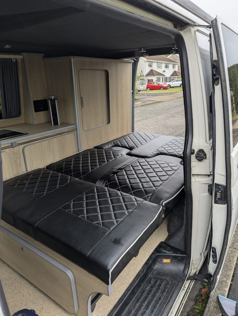 2007 VW T5 Campervan * 4 Berth *