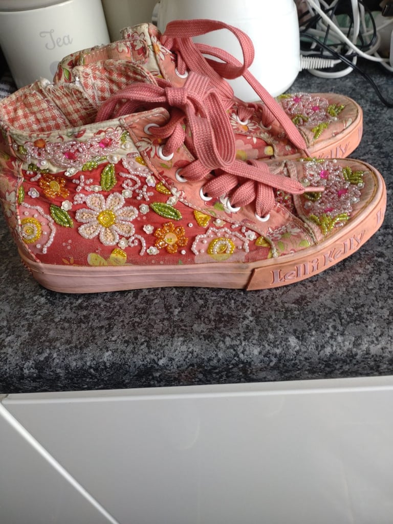 Pair girls lelli Kelly boot trainers size 3 pick up only 