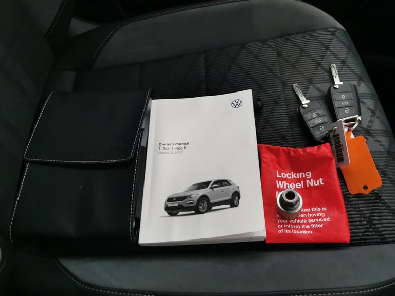 2022 Volkswagen T-Roc 1.5 TSI R-Line 5dr DSG HATCHBACK PETROL Automatic