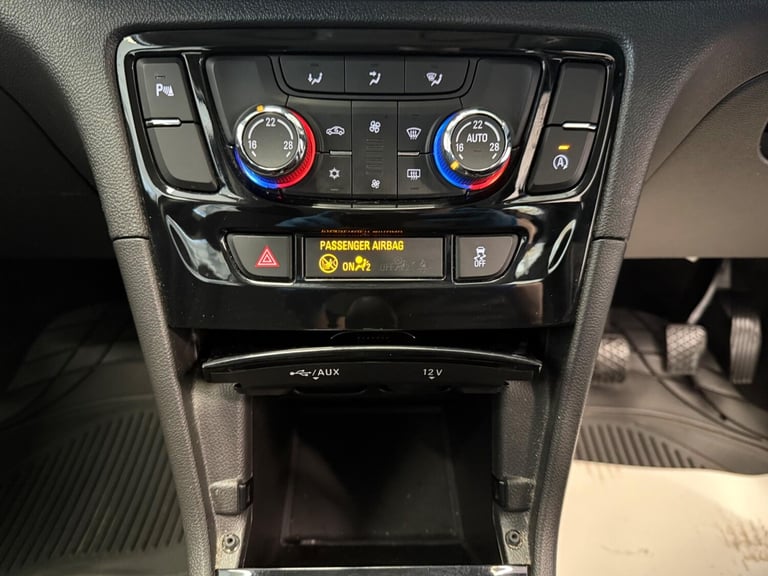 2018 Vauxhall Mokka X 1.4i Turbo ecoTEC Design Nav Euro 6 (s/s) 5dr HATCHBACK Petrol Manual