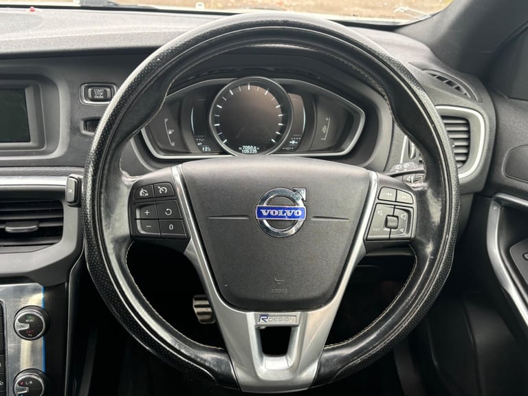 2014 Volvo V40 T3 R DESIGN 5dr HATCHBACK PETROL Manual