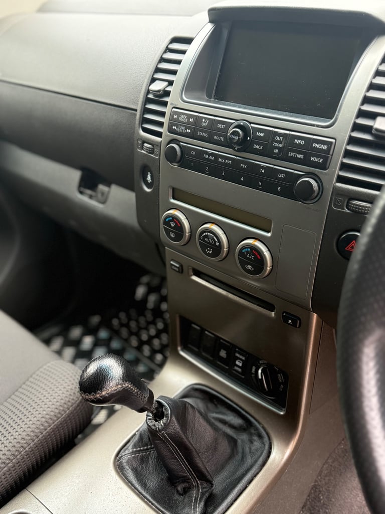 Nissan, PATHFINDER, Estate, 2006, Manual, 2488 (cc), 5 doors