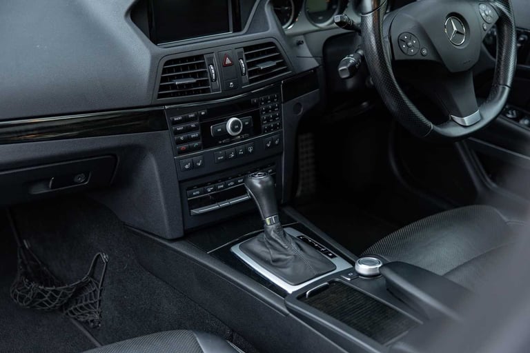 2010 Mercedes-Benz E Class E500 Sport 2dr Tip Auto COUPE Petrol Automatic